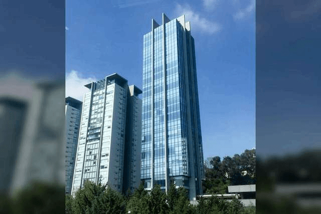 Torre corporativa donde se ubican las oficinas de GISI en Paseo de las Lomas, Ciudad de México